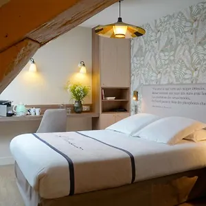 **** Hotel Litteraire Arthur Rimbaud, Bw Signature Collection Francja