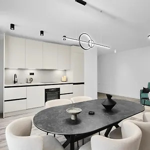 **** Hotel apartamentowy Collect Węgry